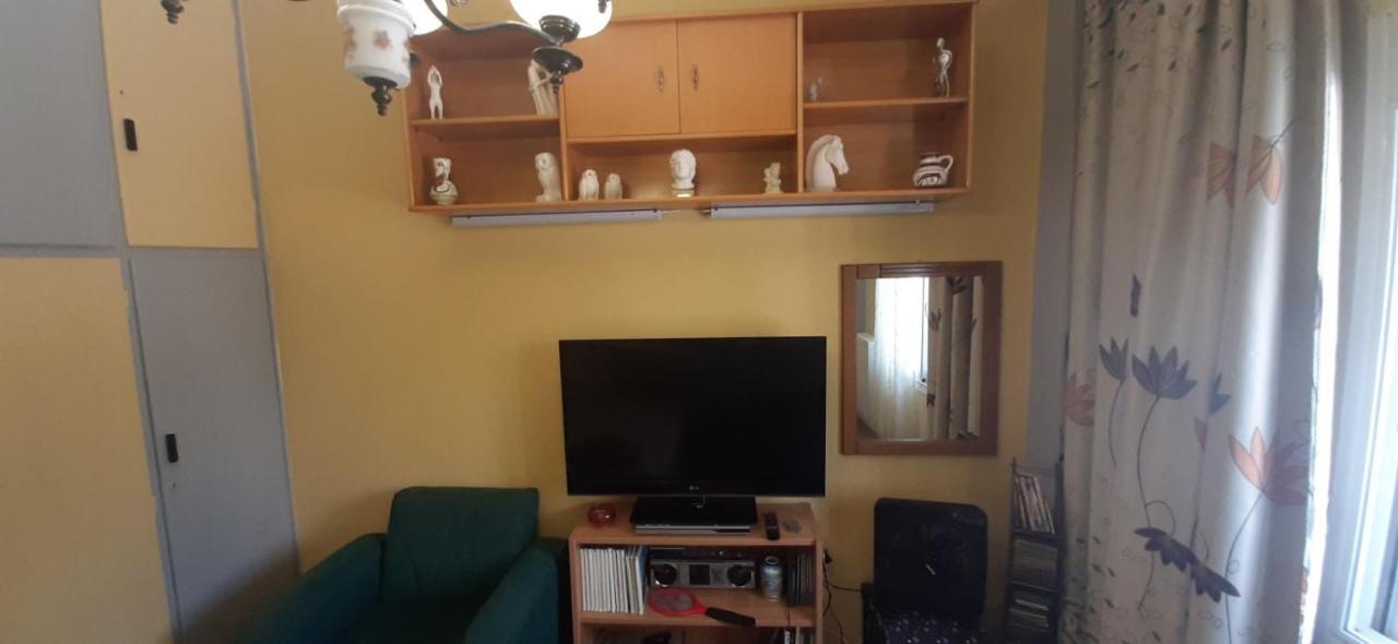 Stylish Apartment Close To Rafina Port Exterior foto