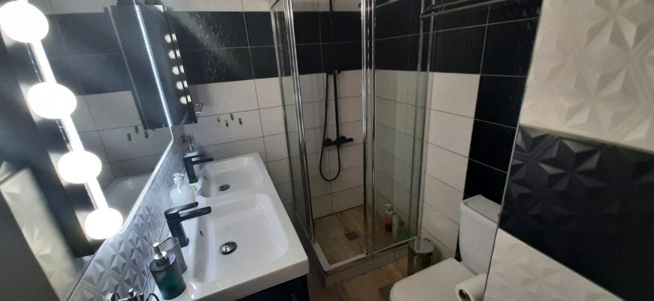 Stylish Apartment Close To Rafina Port Exterior foto